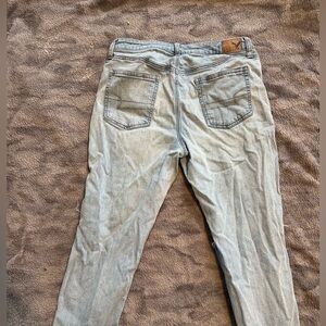 American Eagle Light Blue Denim Jeans